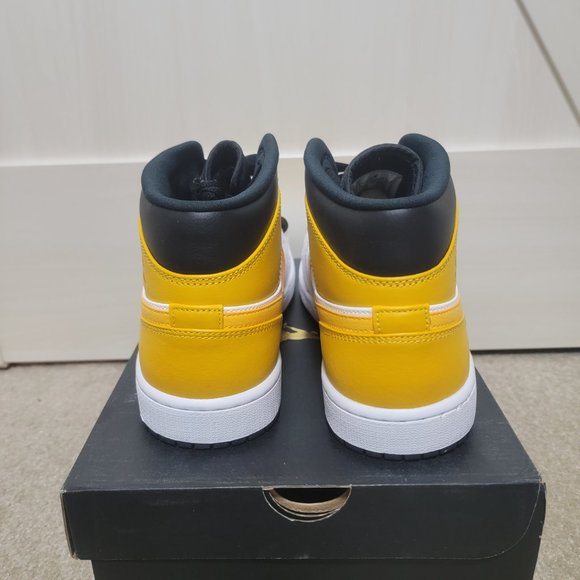 Air Jordan 1 Mid - Picture 4 of 4